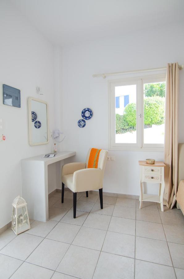 Marias Rooms Chora  Exterior photo